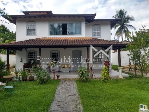 Ótima casa a venda em Paraty com amplo espaço