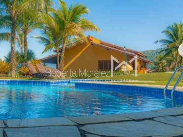 Espetacular casa a venda com vista para o mar. Casa alto padrão em condomínio com vista para o mar em Paraty.